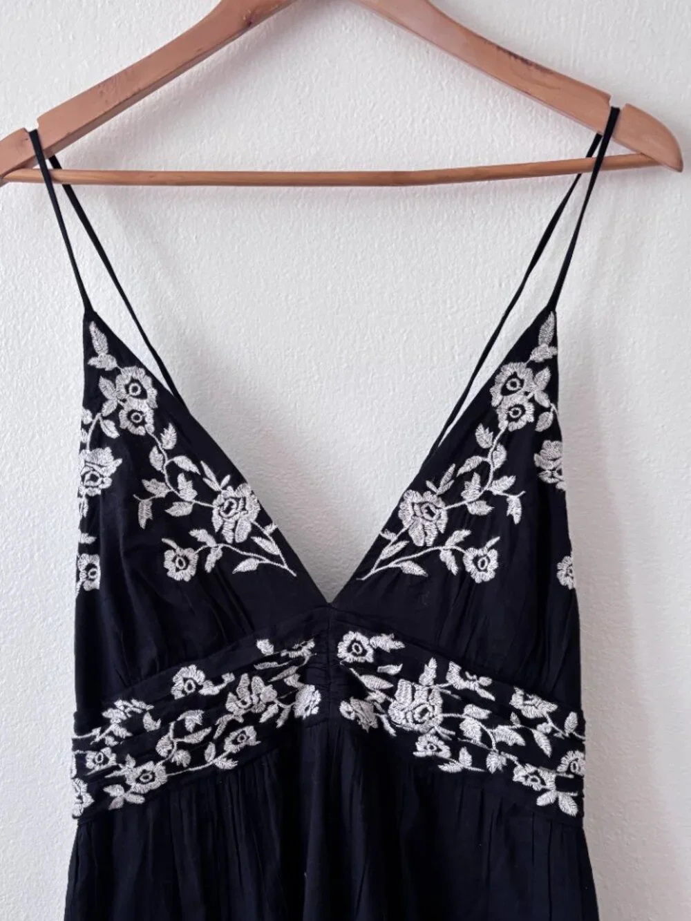 Abercrombie & Fitch Tiered Ruffle Maxi Dress in Black